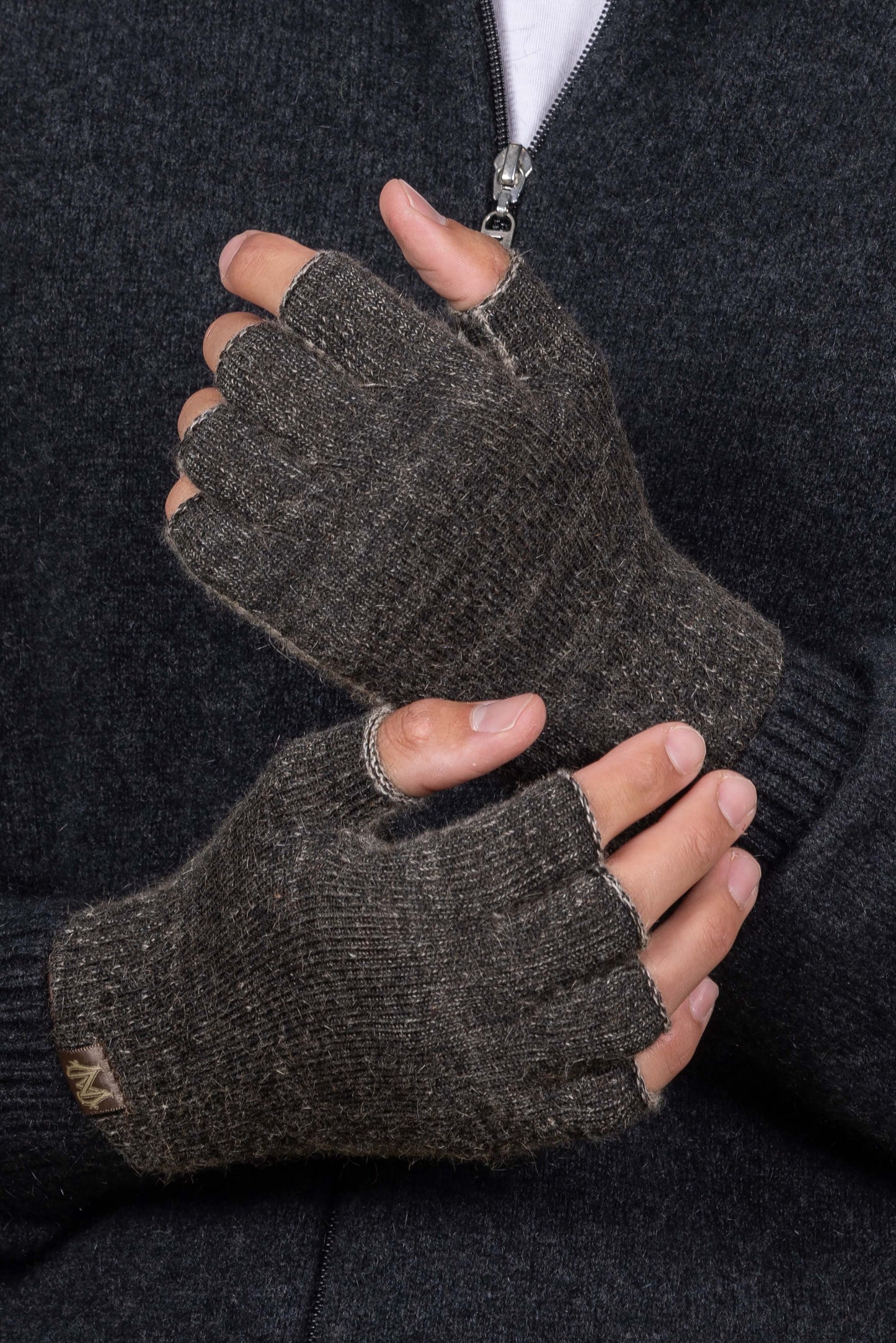 Noble Wilde Polyprop Possum Fingerless Glove