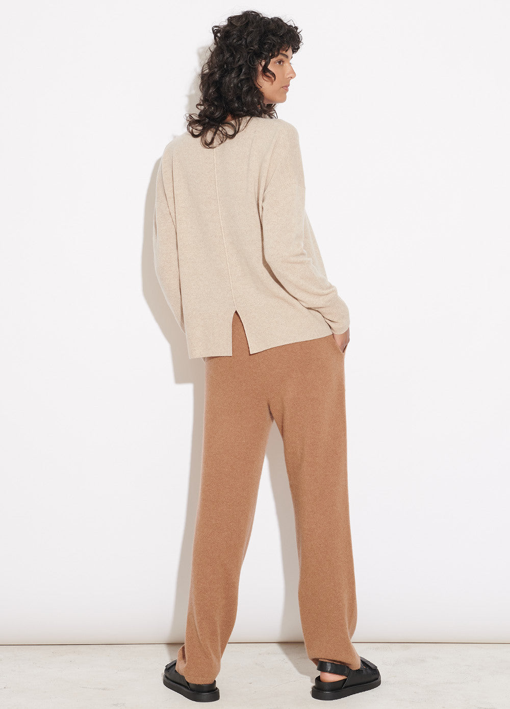 Cashmerism Split Back-Hem Crew Neck Pullover