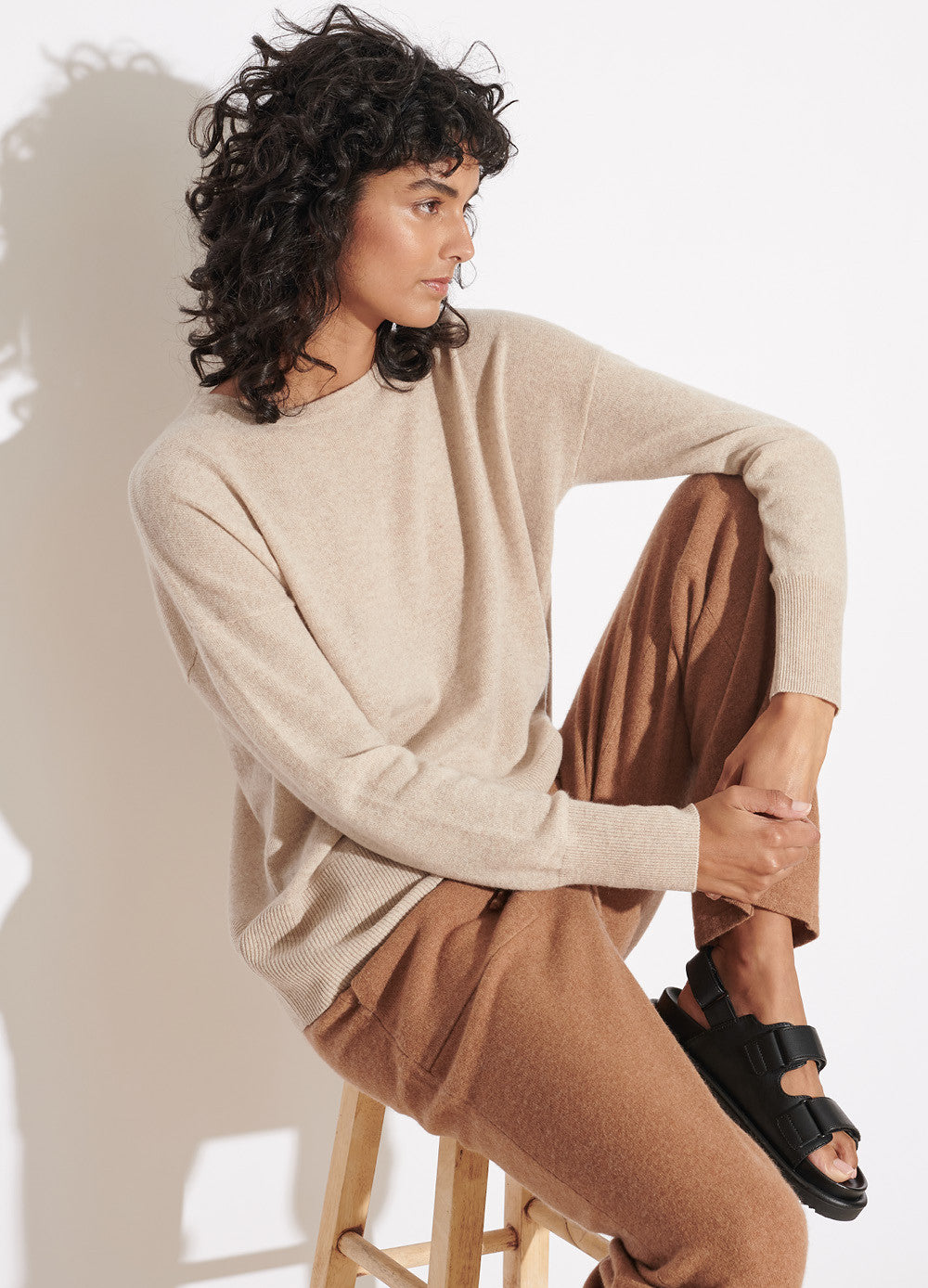 Cashmerism Split Back-Hem Crew Neck Pullover