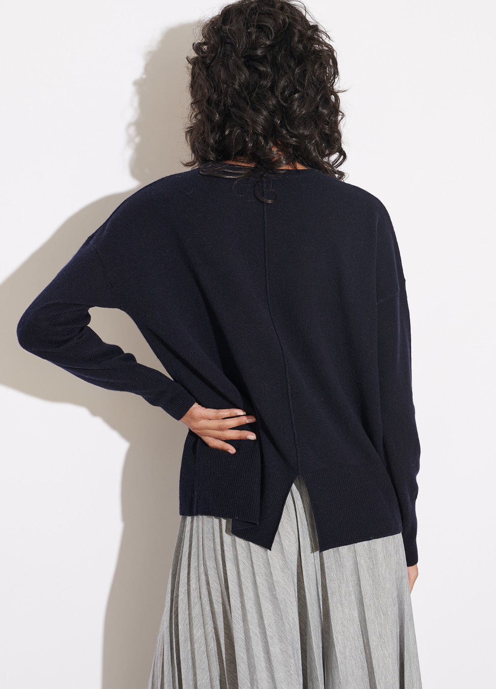 Cashmerism Split Back-Hem Crew Neck Pullover