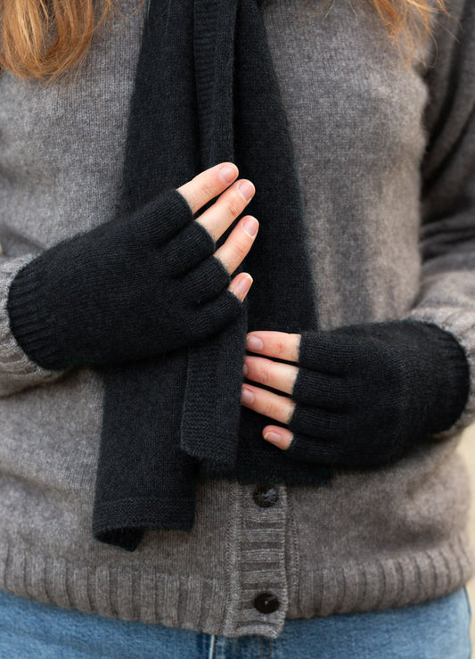 Noble Wilde Gloves - fingerless