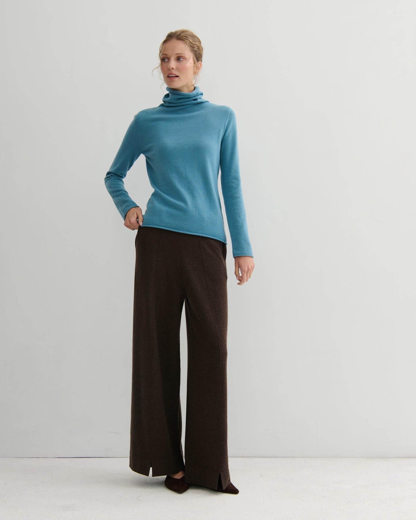Cashmerism Essential Rollneck Pullover